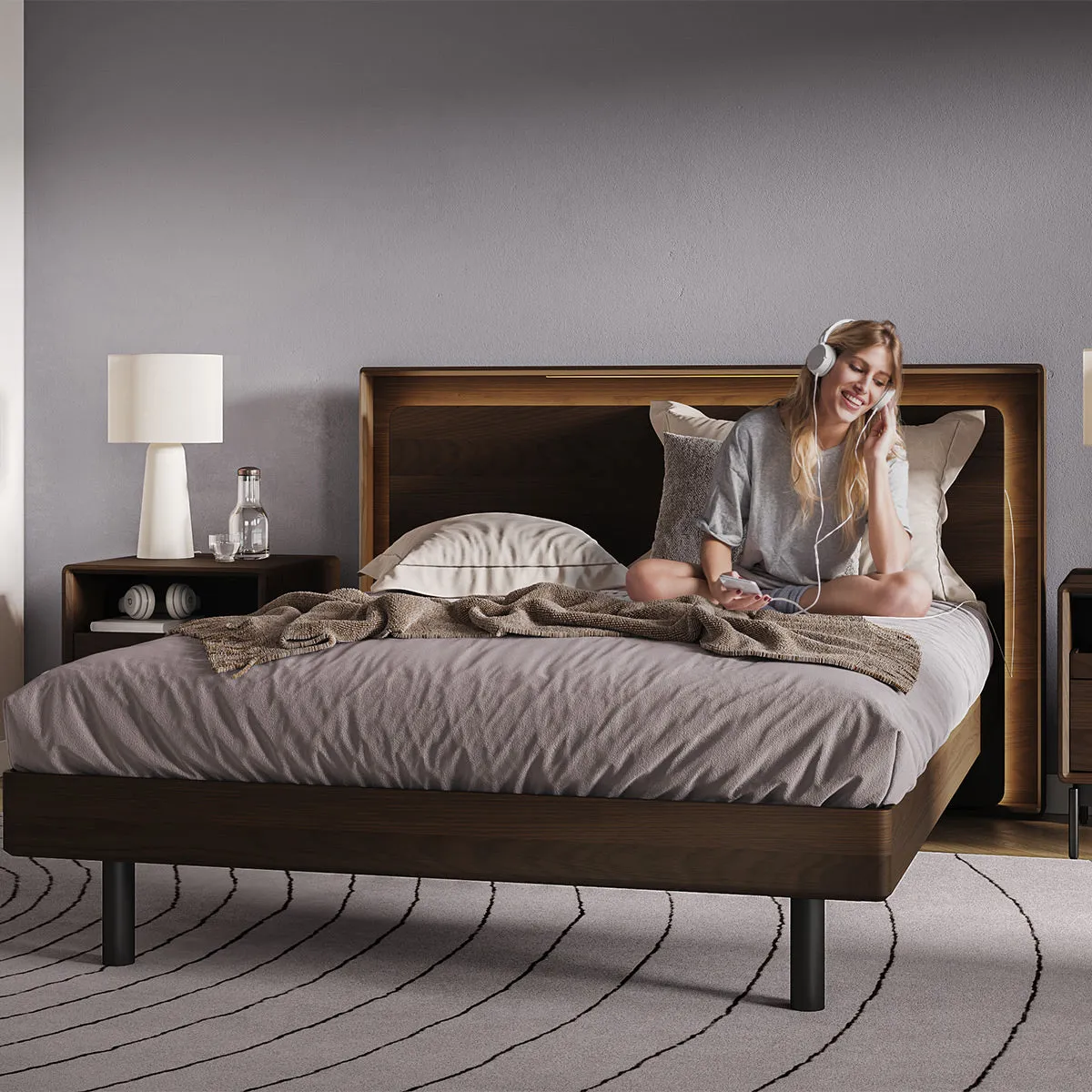 BDI Up-LINQ 9117 Queen Size Bed with Dual-Level Headboard, Dimmable Accent Lighting, and Integrated Power Stations (Toasted Oak)