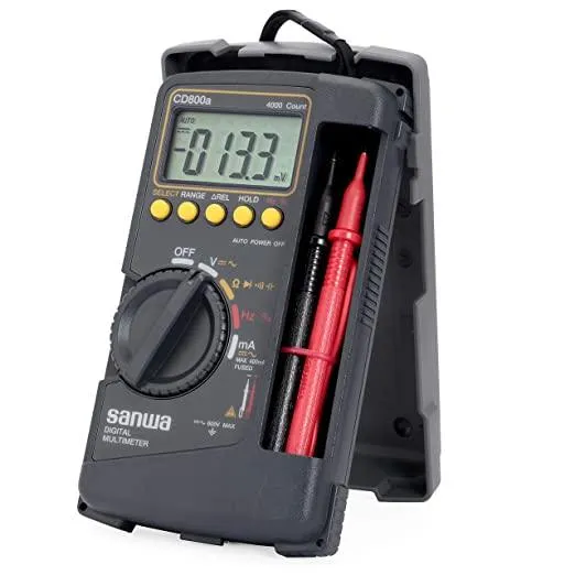 CD800a | Digital Multimeter with Tough Body Cover
