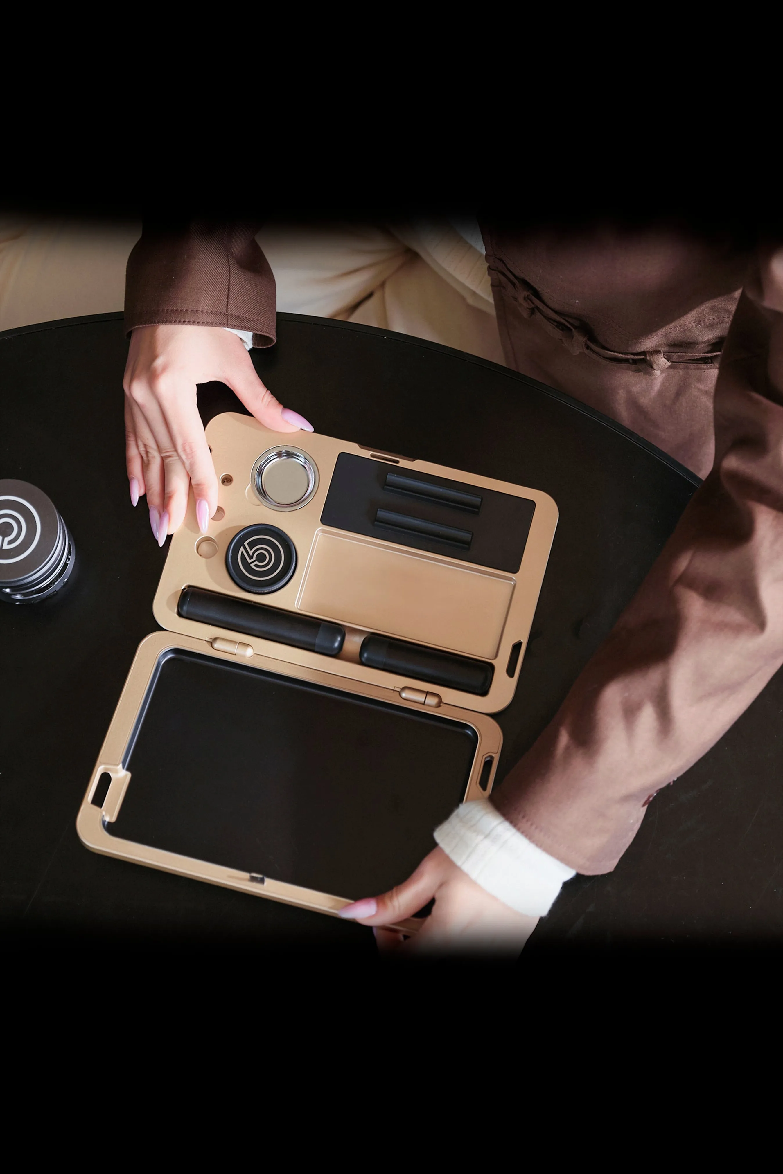 Cloudious 9 M.L.T.9 Portable Rolling Tray Survival Kit