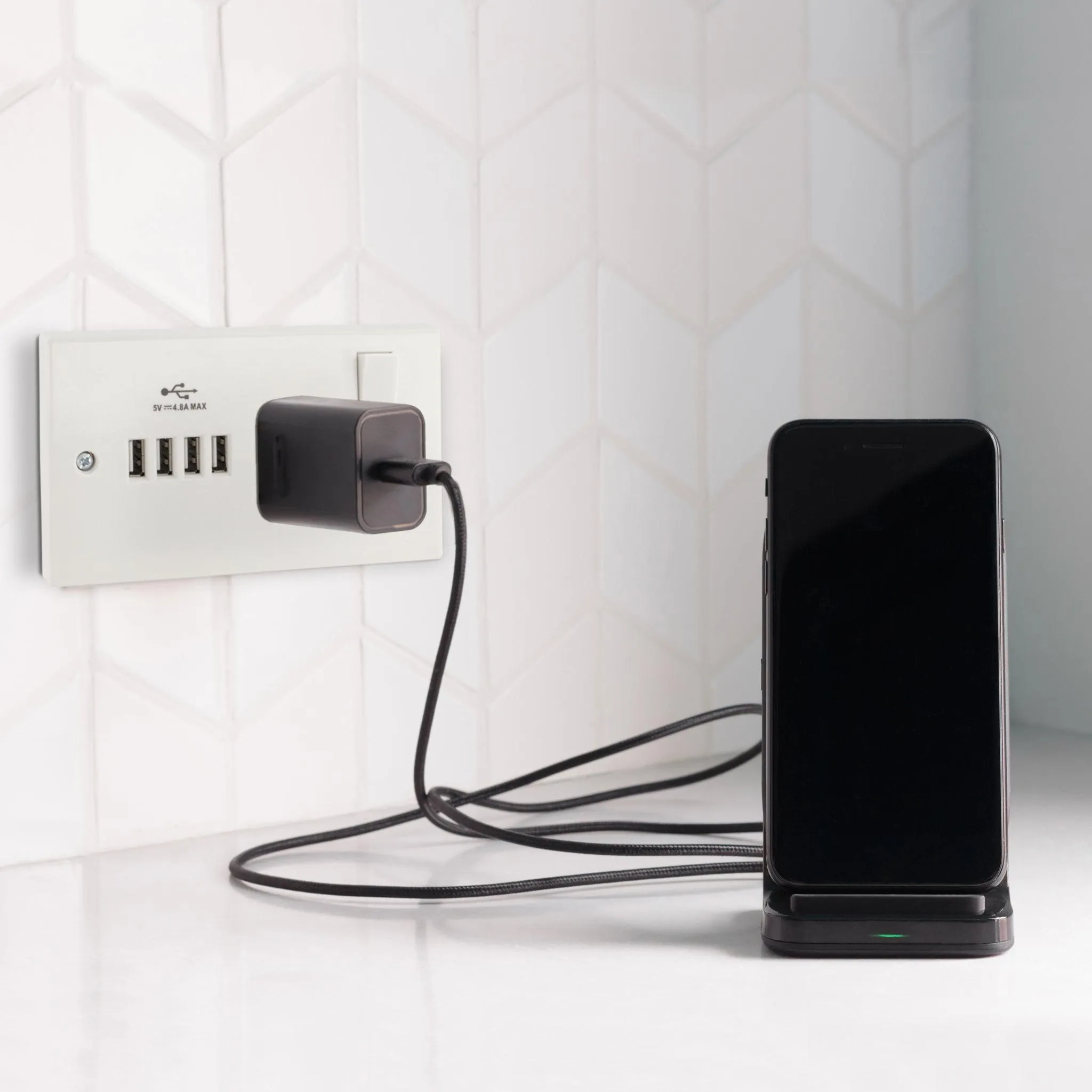 Daewoo Single Socket With 4 USB Ports