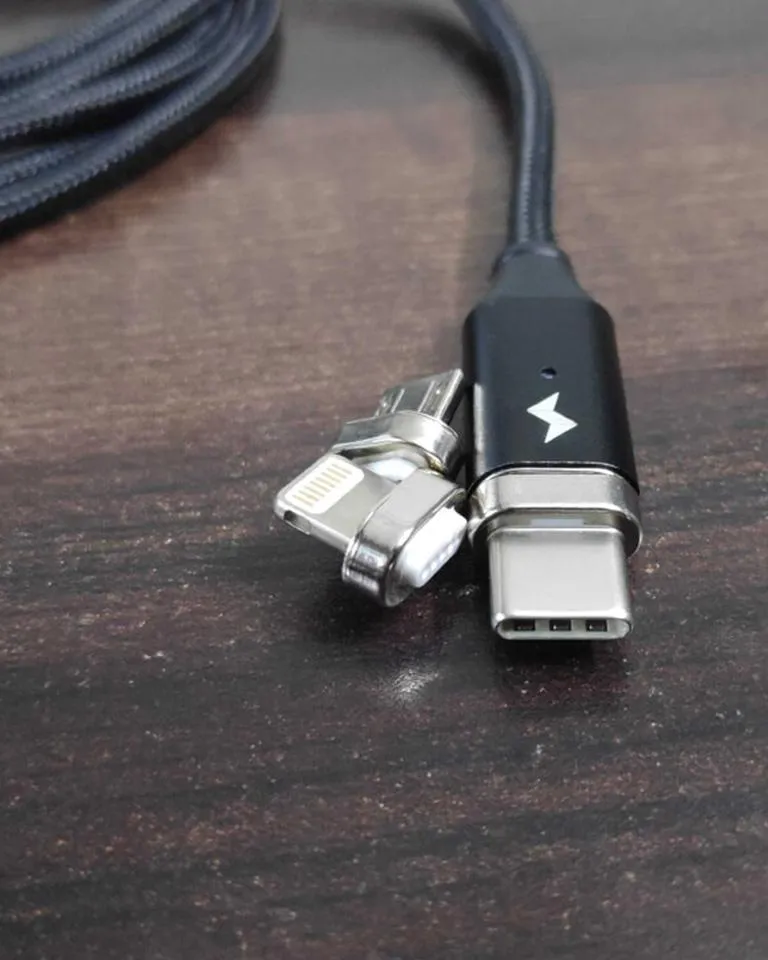 USB-C Cable Set Magnetic 18W Charging Cable: UNO
