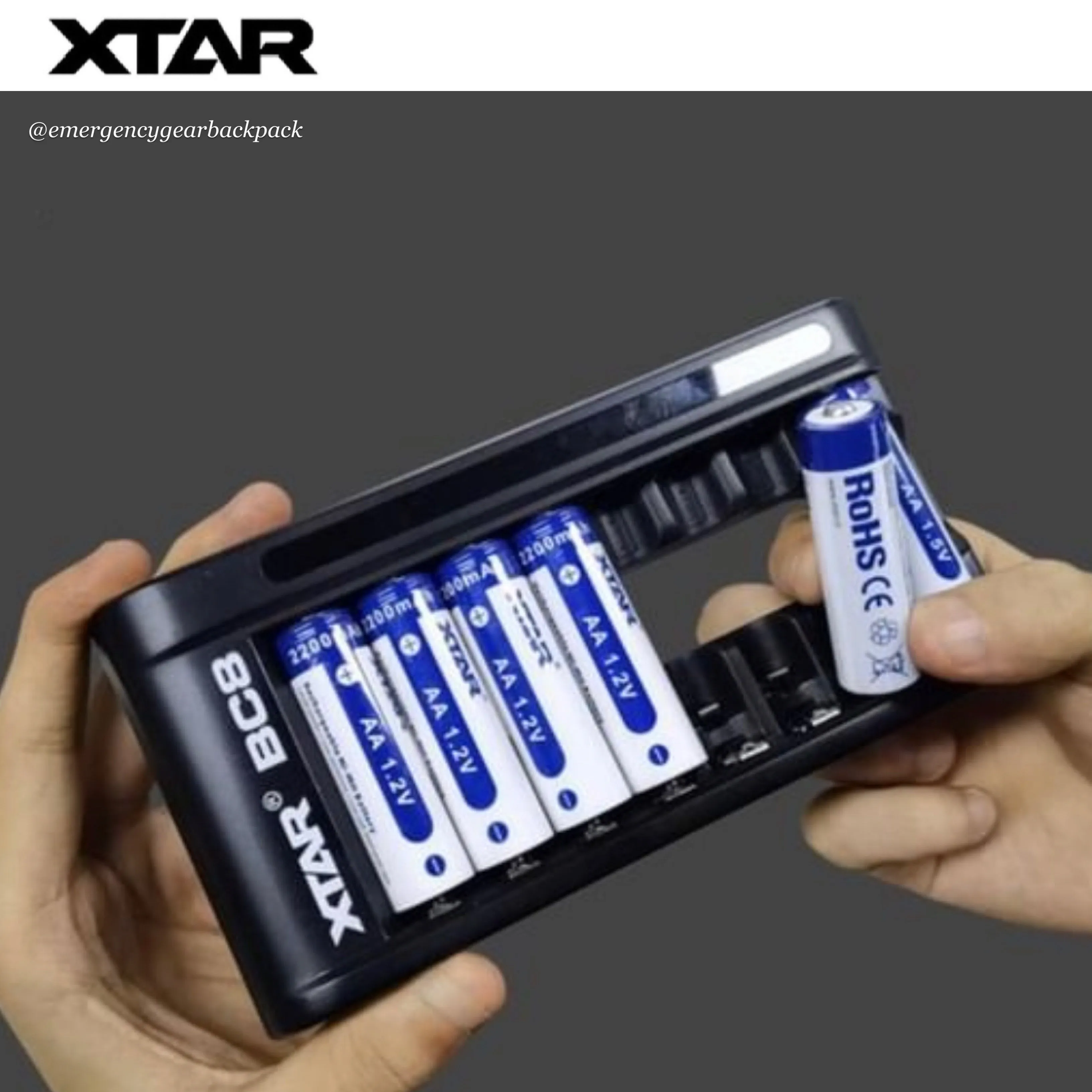 XTAR BC8/L8 1.5V&1.2V Battery Charger